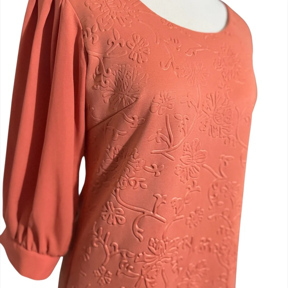 Altar'd State Coral 3/4 Bell Sleeve Embossed Dress Size Large - Picture 2 of 6